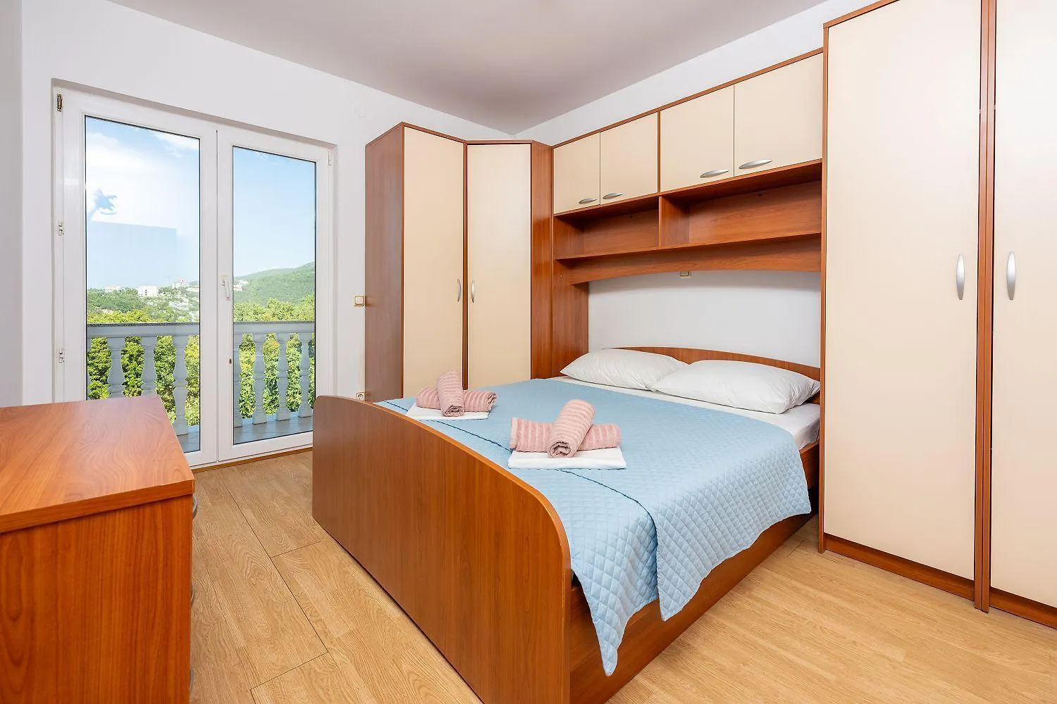 Meerblick Apartment Mit Wifi, Grill, Klima Und Strandnah Crikvenica 0*,